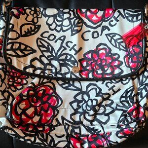 RARE Coach Poppy Bag!